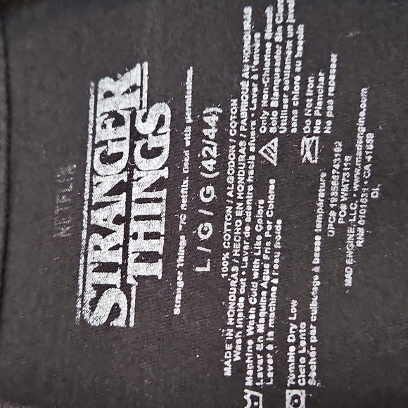 Stranger Things Hellfire Club Large Cotton Shirt - Picture 2 of 2